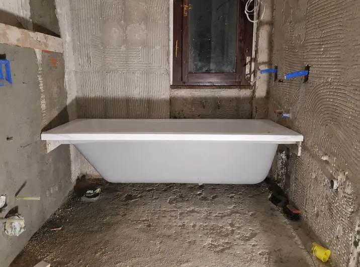 Vasca installata durante la ristrutturazione del bagno da Maestro Edilizia | Ristrutturazione Casa a Milano.